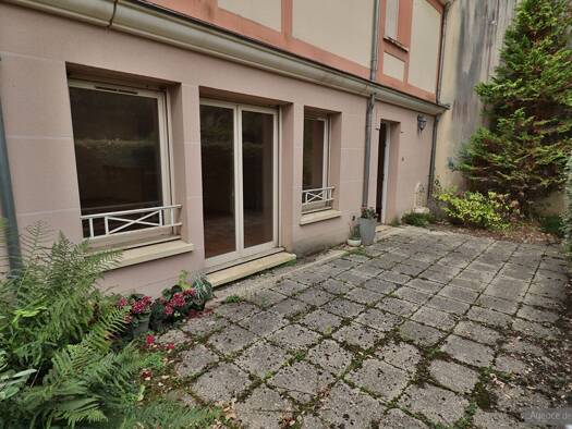Duplex à vendre 528 000 € 5 pièces 3 chambres 107 m² Res de la Poste-Res du Bois Verrieres le Buisson 91370