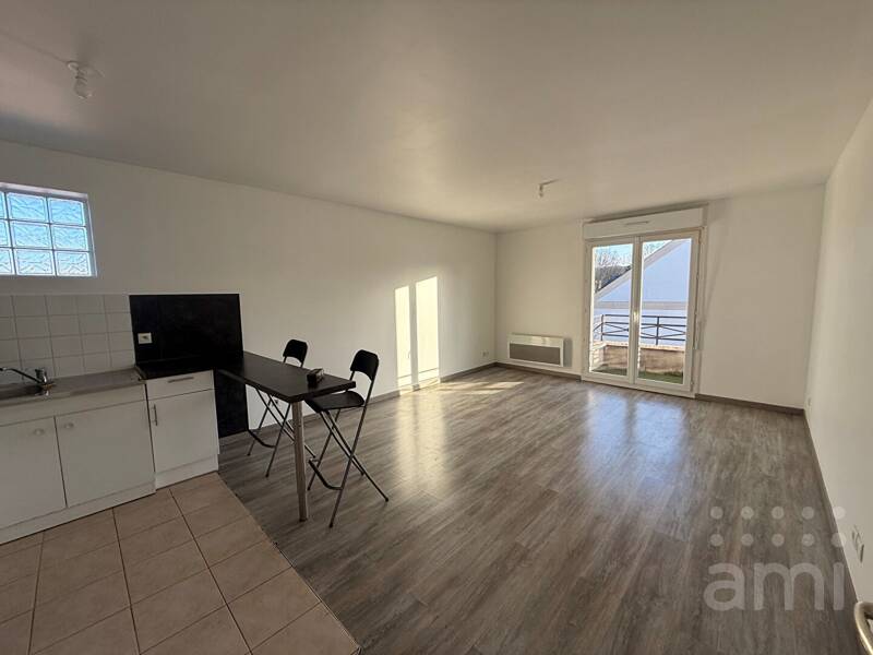 Maison à louer, 62m², VAUJOURS