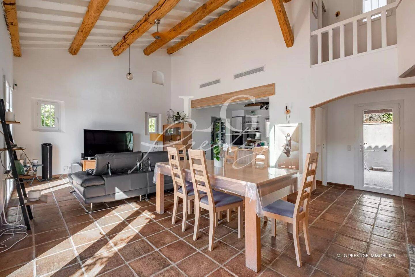 Maison à vendre, 171m², LES ADRETS DE L'ESTEREL