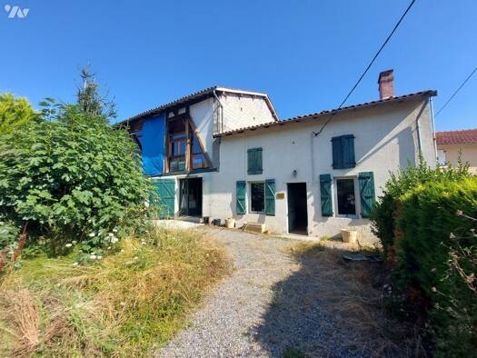 Maison à vendre 140 000 € 7 pièces 3 chambres 215 m² 588 m² de terrain Labarthe Riviere 31800