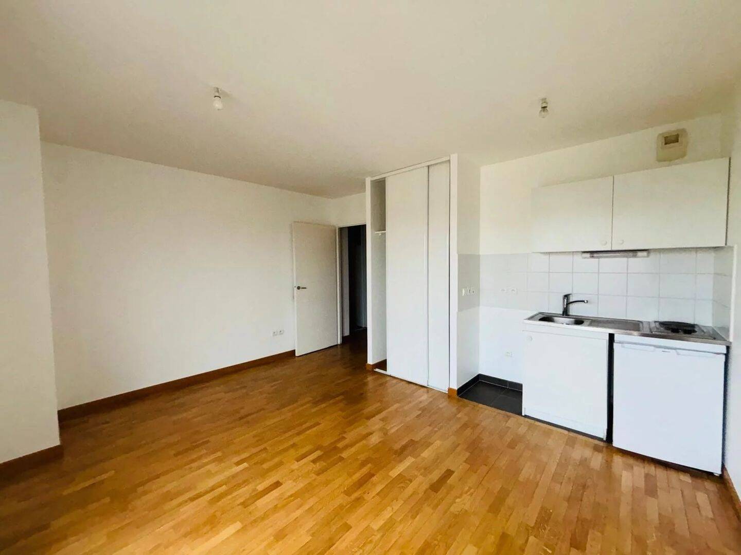 Maison à louer, 27m², VELIZY VILLACOUBLAY