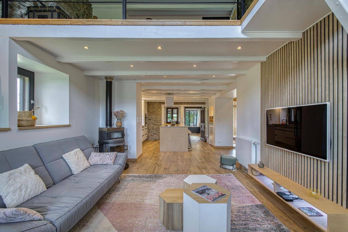 Maison à vendre, 245m², PERS JUSSY
