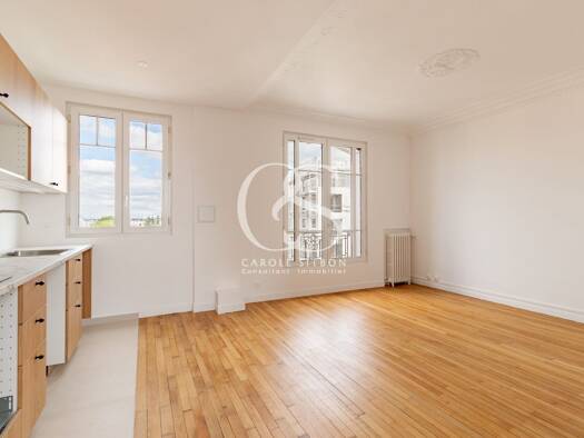 Appartement à vendre 298 000 € 3 pièces 2 chambres 56,5 m² Étage 1/4 Gabriel Péri-Estienne d'Orves Colombes 92700
