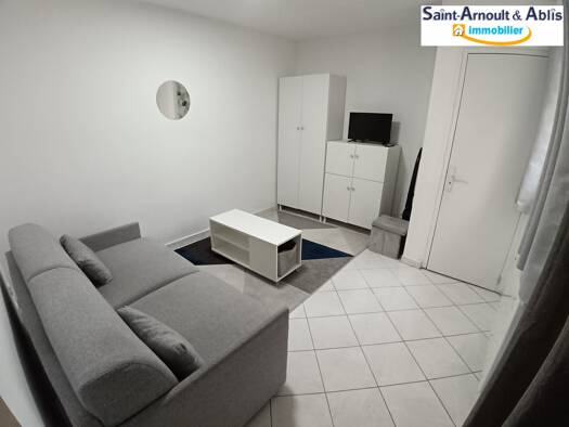 Appartement à louer 575 € 1 pièce 21,5 m² RDC/1 Ablis 78660