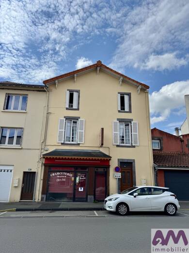 Immeuble à vendre 271 700 € 227 m² Riom 63200