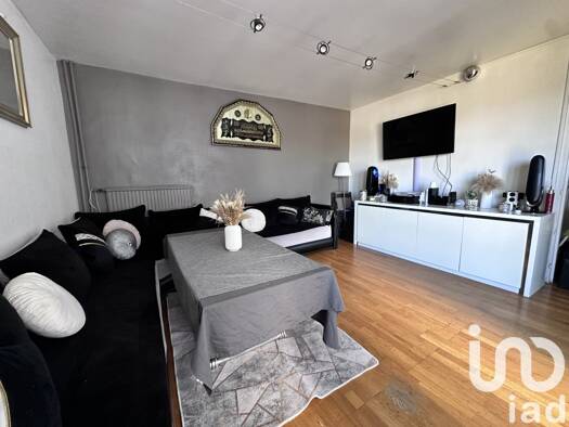Appartement à vendre 156 700 € 3 pièces 2 chambres 64 m² Étage 7/10 Val d'Argent Sud Argenteuil 95100
