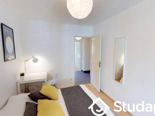 Studio à louer 650 € 1 pièce 1 chambre 11 m² 1er étage Lyon 3ème 69003