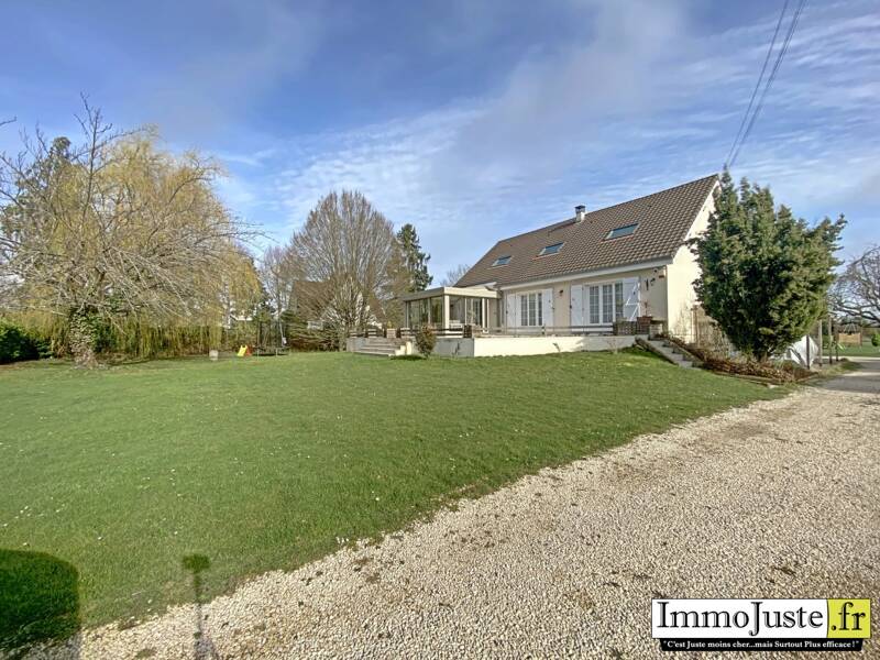 Maison à vendre, 152m², LES ESSARTS LE ROI