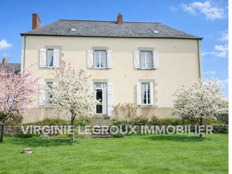 Maison à vendre, 191m², SAINT PIERRE LA COUR