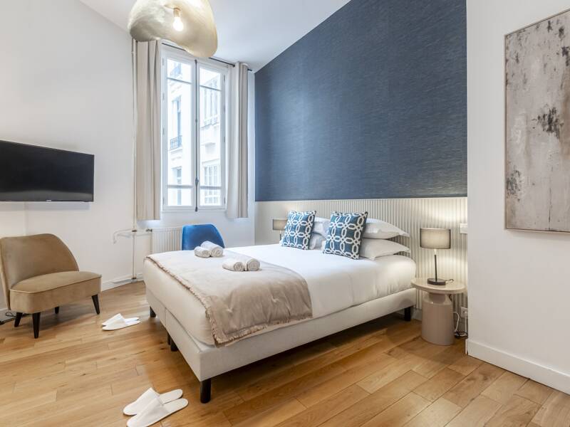 Maison à louer, 27m², PARIS 8E