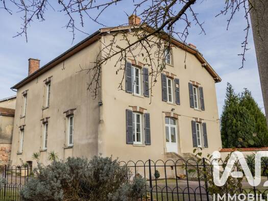 Maison à vendre 588 000 € 8 pièces 4 chambres 247 m² 18 830 m² de terrain Blancs-Coteaux 51130