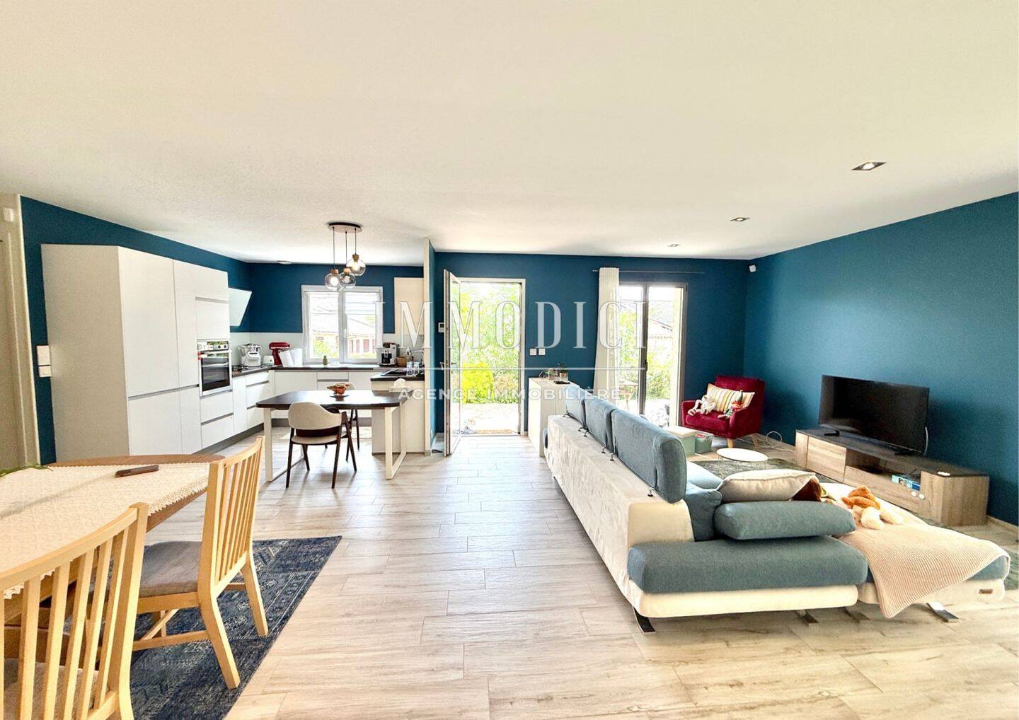 Maison à vendre, 130m², MONTMERLE SUR SAONE