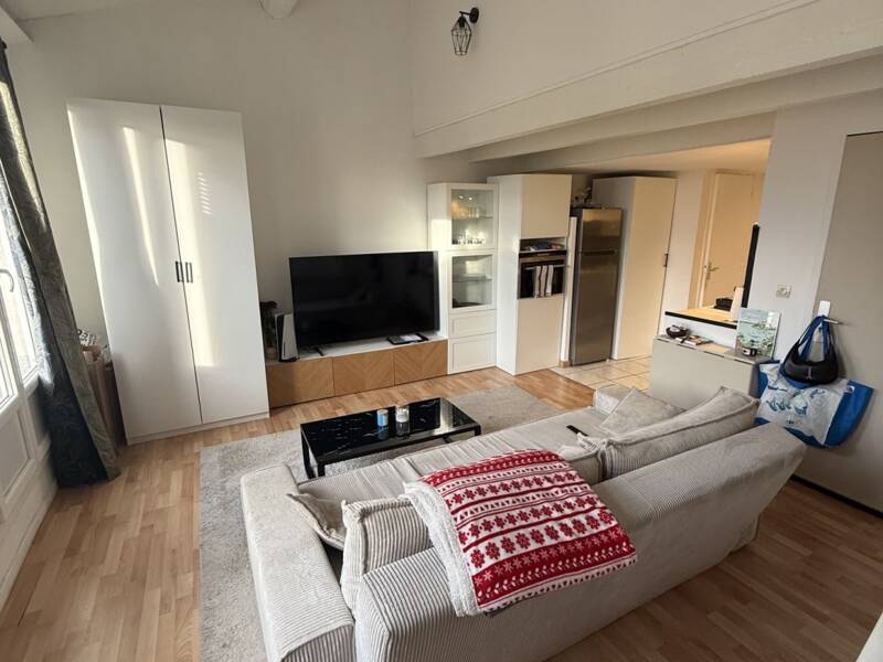 Maison à louer, 44m², LA FARE LES OLIVIERS