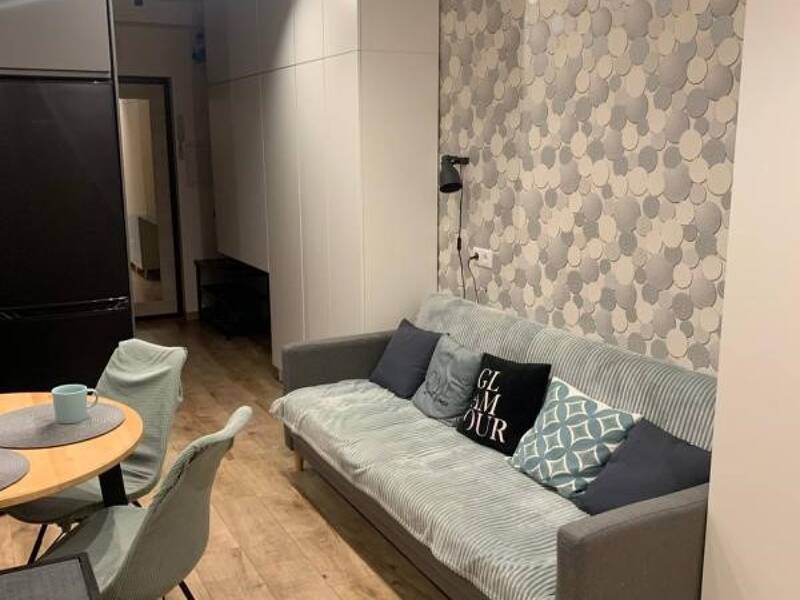 Maison à louer, 21m², PARIS 17E