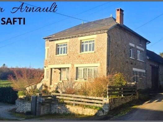 Maison à vendre 220 000 € 8 pièces 4 chambres 187 m² 15 294 m² de terrain Fursac 23290