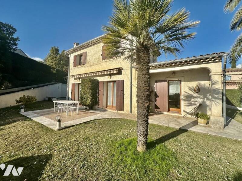 Maison à vendre, 101m², CHATEAUNEUF DE GRASSE