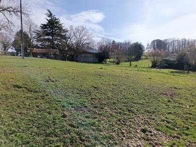 Terrain constructible à vendre 45 000 € 1 182 m² de terrain Le Vigen 87110