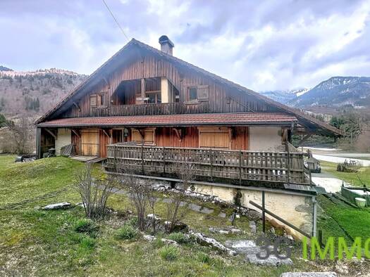 Appartement à louer 1 000 € 3 pièces 2 chambres 72 m² Étage 1/1 Mégevette 74490