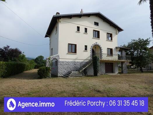 Villa à vendre 159 000 € 8 pièces 5 chambres 144 m² 2 080 m² de terrain Labarthe-Rivière 31800