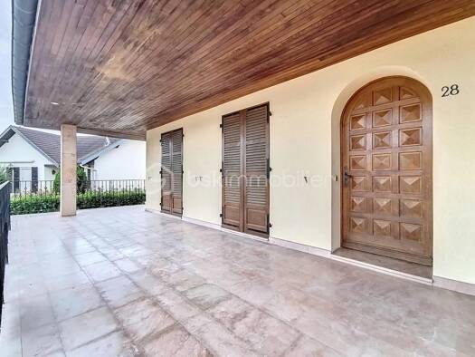 Maison à vendre 309 000 € 7 pièces 5 chambres 234 m² Tavaux 39500