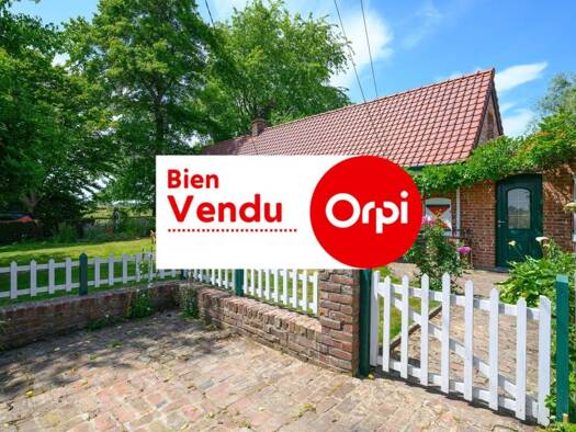 Maison à vendre 219 800 € 3 pièces 2 chambres 100 m² 672 m² de terrain Sercus 59173