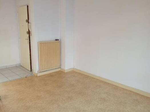 Appartement à louer 566 € 2 pièces 1 chambre 45,9 m² 1er étage Saint-Nazaire 44600