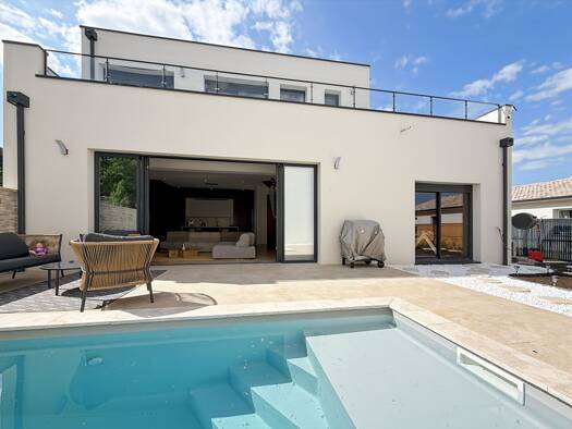 Maison à vendre 430 500 € 5 pièces 3 chambres 104,6 m² 250 m² de terrain Saint-Médard-d'Eyrans 33650