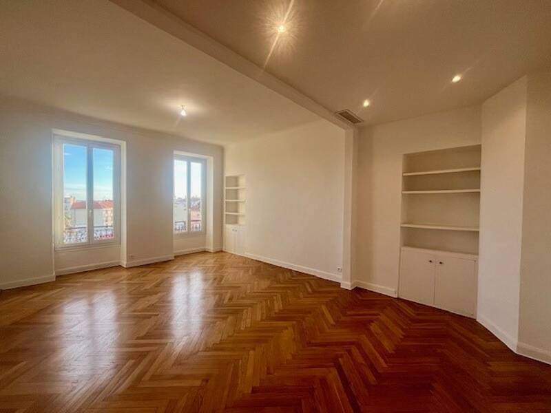 Maison à louer, 110m², NICE