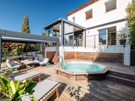 Maison à vendre 715 000 € 4 pièces 3 chambres 105 m² 1 179 m² de terrain Ventabrun - Bellet Nice 06200