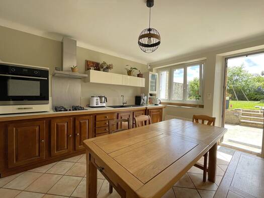 Maison à vendre 335 000 € 7 pièces 5 chambres 132 m² 500 m² de terrain Bouafle 78410
