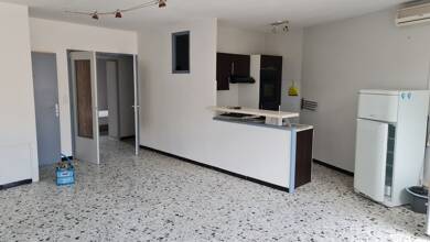 Appartement à louer 625 € 3 pièces 2 chambres 63 m² Étage 1/1 Caux 34720