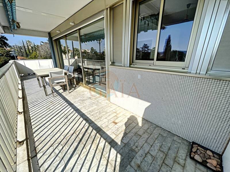 Maison à louer, 59m², CANNES