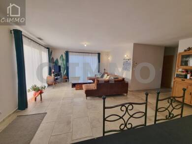 Maison de plain-pied à vendre 325 000 € 5 pièces 3 chambres 310 m² 1 006 m² de terrain Cazouls les Beziers 34370