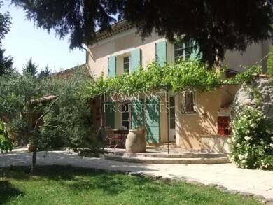 Maison à vendre 2 000 000 € 8 pièces 4 chambres 225 m² 100 000 m² de terrain Le Val 83143