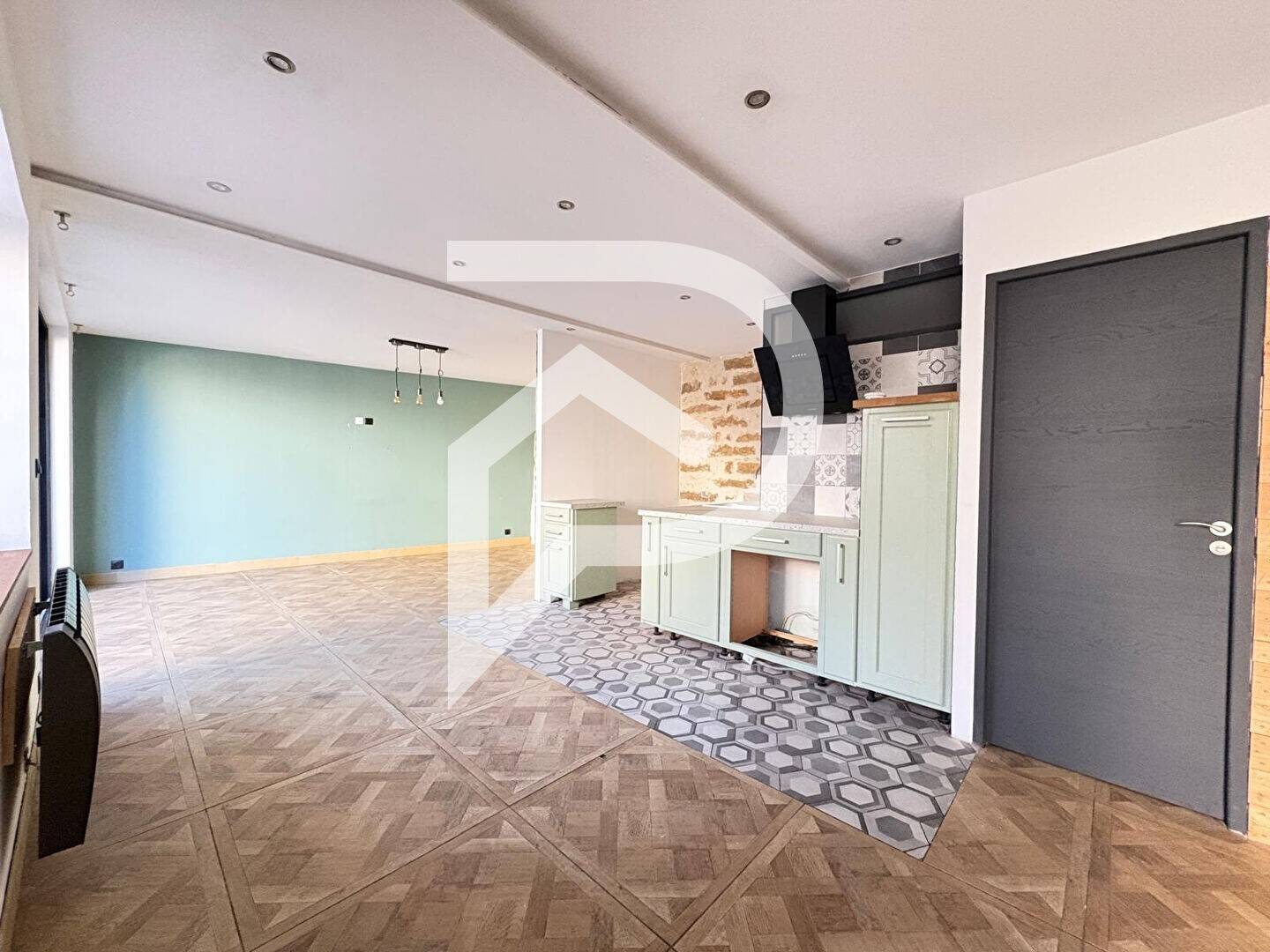 Maison à vendre, 93m², LE CHATELET EN BRIE