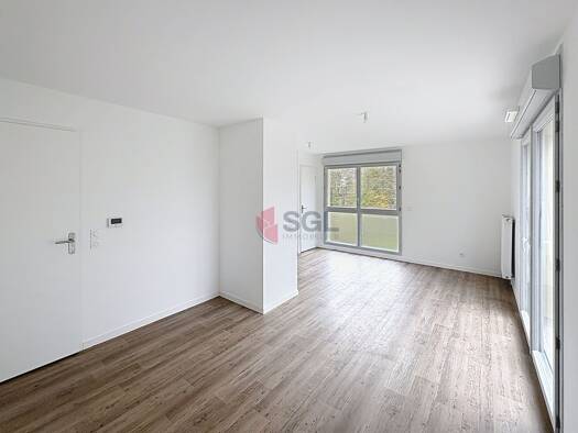 Appartement à louer - Première occupation 865 € 3 pièces 2 chambres 59 m² Étage 3/3 Saint Gilles Étampes 91150
