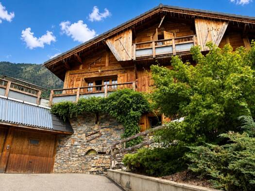 Maison à vendre 1 390 000 € 7 pièces 5 chambres 226,4 m² 800 m² de terrain Bozel 73350