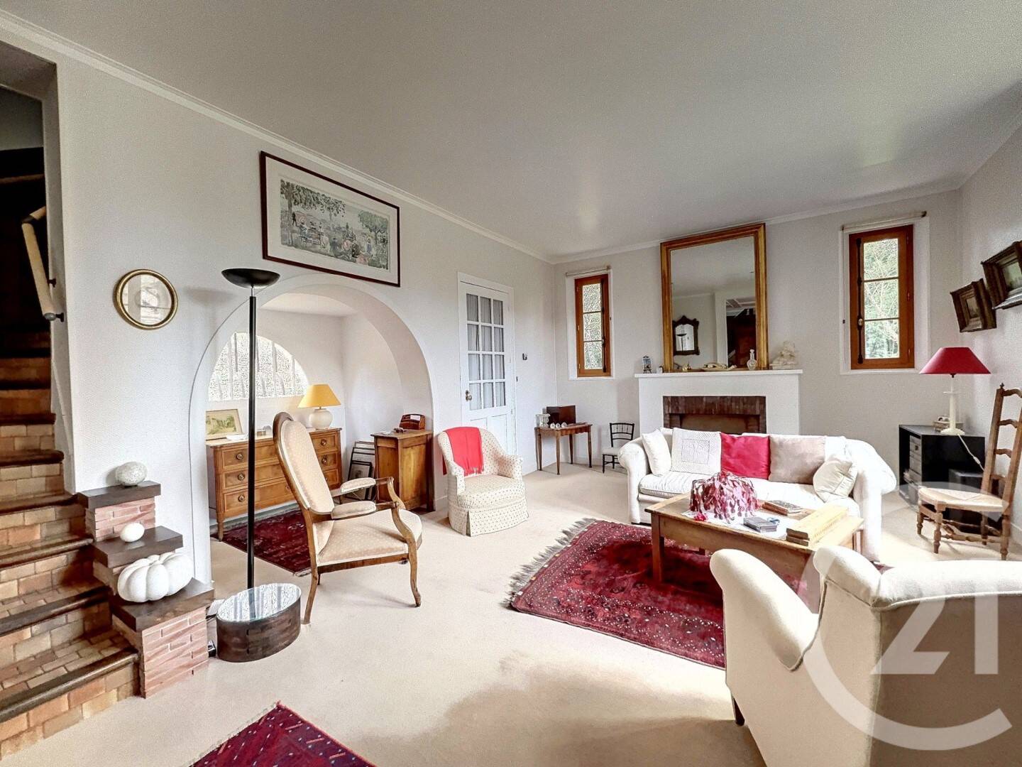 Maison à vendre, 280m², OINVILLE SUR MONTCIENT