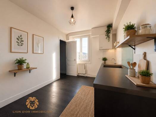 Appartement à vendre 135 000 € 2 pièces 1 chambre 56,82 m² Étage 3/3 Neuville-sur-Saône 69250