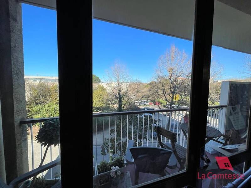 Maison à louer, 75m², MARSEILLE 8E