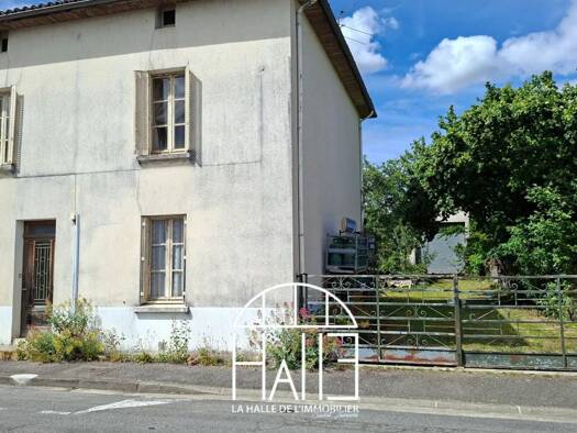 Maison à vendre 157 300 € 5 pièces 3 chambres 99 m² 768 m² de terrain Est Saint-Junien 87200
