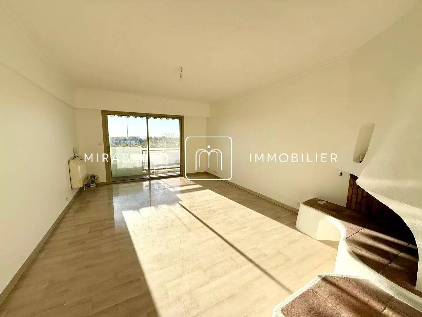Maison à louer, 80m², CAGNES SUR MER