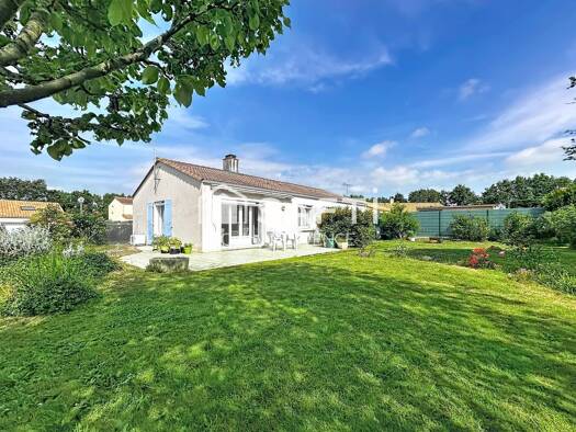 Maison à vendre 199 000 € 3 pièces 2 chambres 70 m² 450 m² de terrain Landeronde 85150