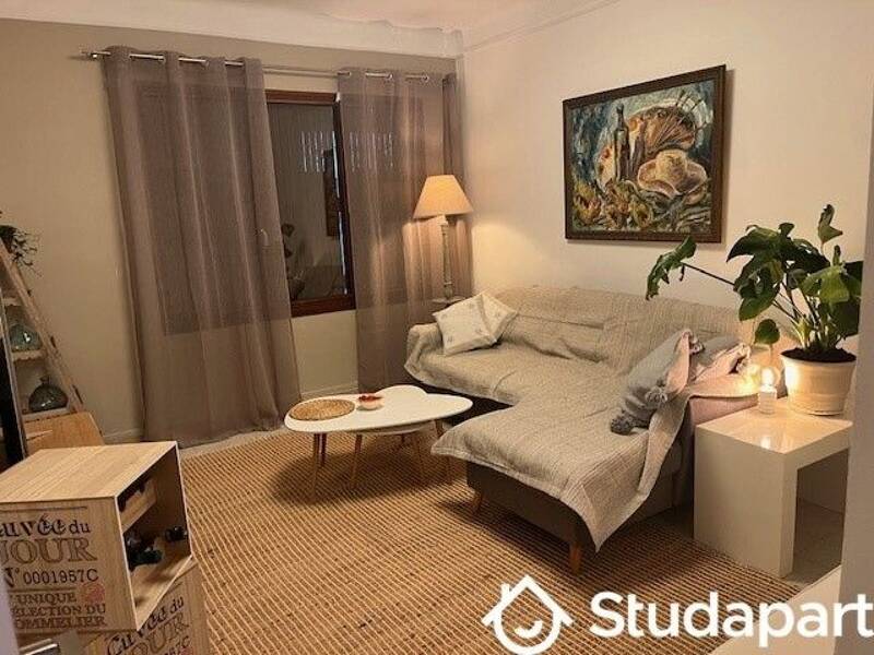 Maison à louer, 60m², MARSEILLE 8E