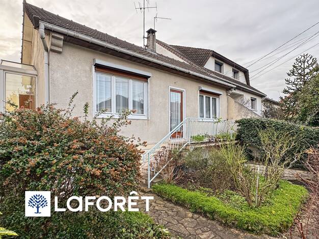 Maison de plain-pied à vendre 250 000 € 3 pièces 2 chambres 55 m² 383 m² de terrain Le Marché Morsang-sur-Orge 91390