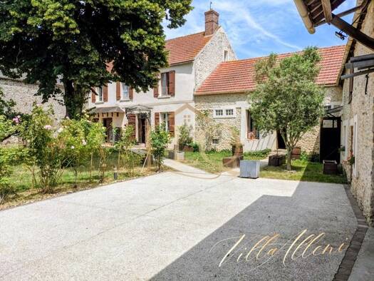 Maison à vendre 365 000 € 8 pièces 5 chambres 180 m² 1 800 m² de terrain Allainville 78660