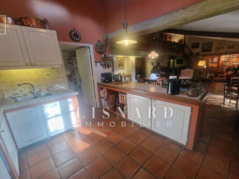 Maison à vendre, 220m², VALLAURIS