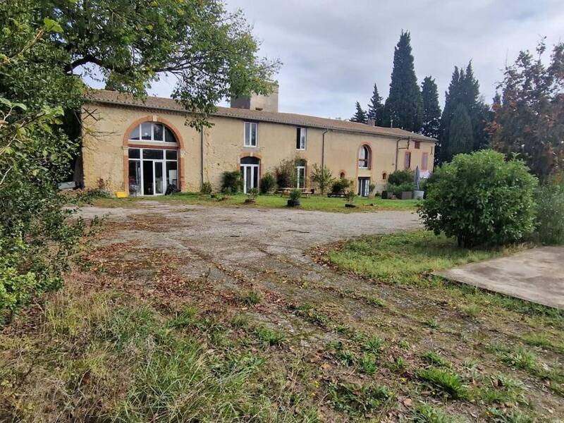 Maison à vendre, 650m², MAS SAINTES PUELLES