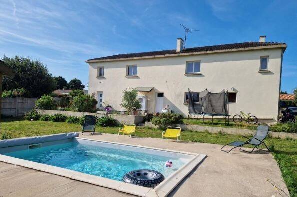 Maison à vendre, 150m², SAINT MAIXENT SUR VIE