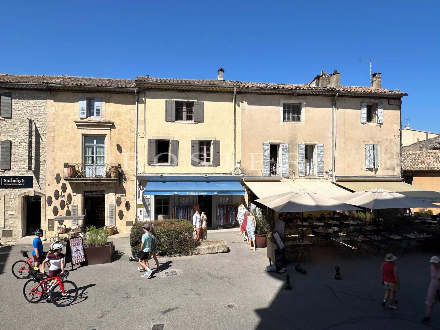 Maison à vendre, 200m², GORDES